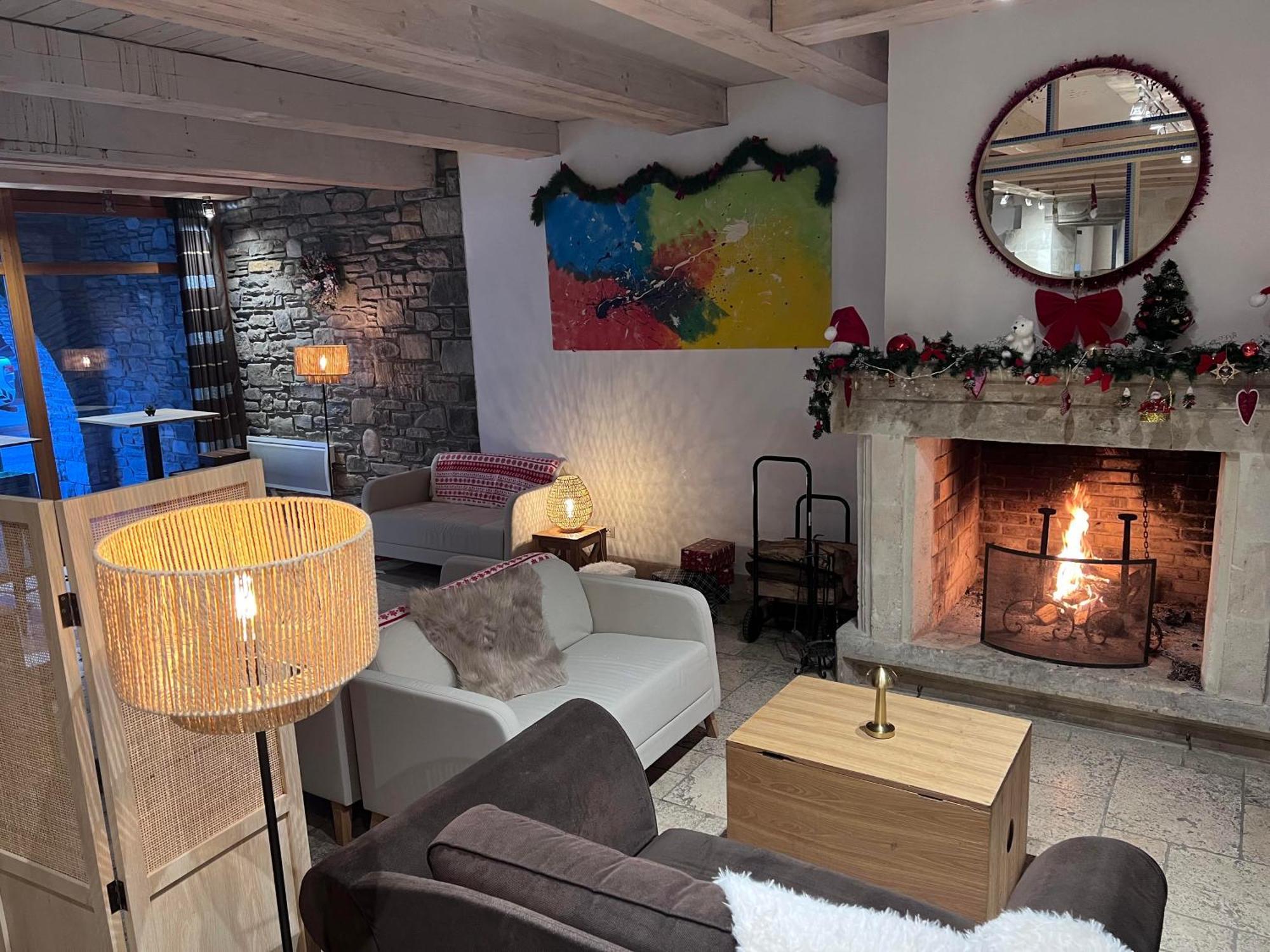 Appart Low Cost Residence 4 Etoiles Avec Piscine Saint-Lary-Soulan Kültér fotó